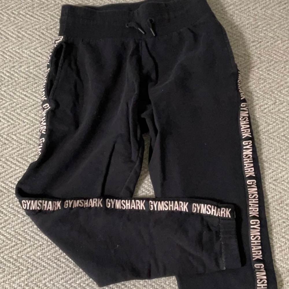 Gymshark sweats with pockets